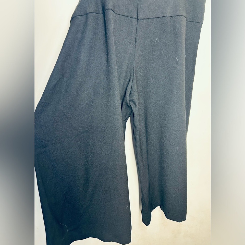 French Connection Black cropped Trousers with wide Waistband